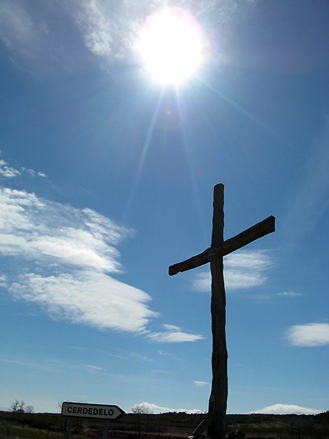 La croix du pelerin defunt a porto Camba.jpg